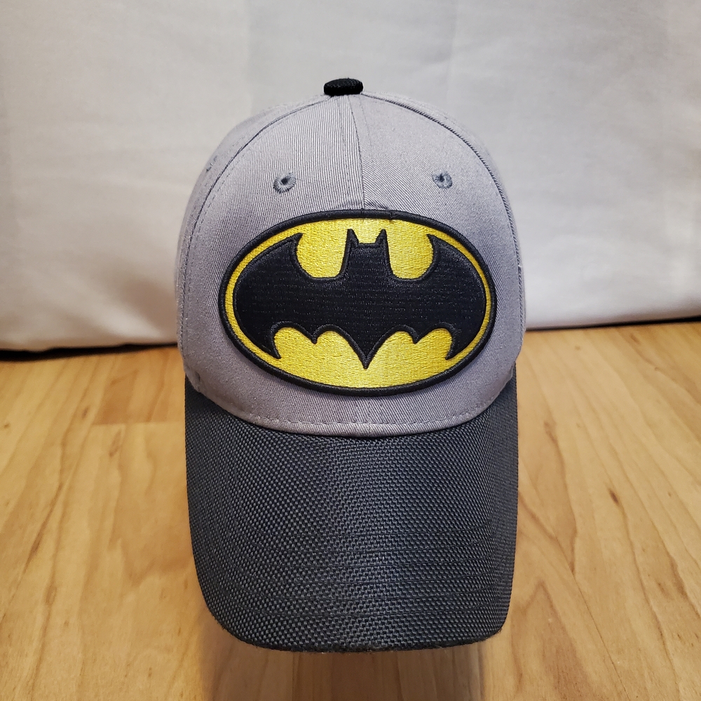 DC Comics Gray and Black Batman Hat